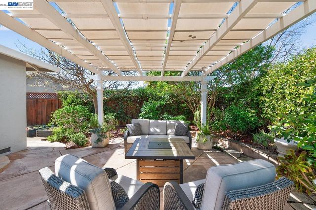 4127 Alvarado St, Pleasanton, CA 94566