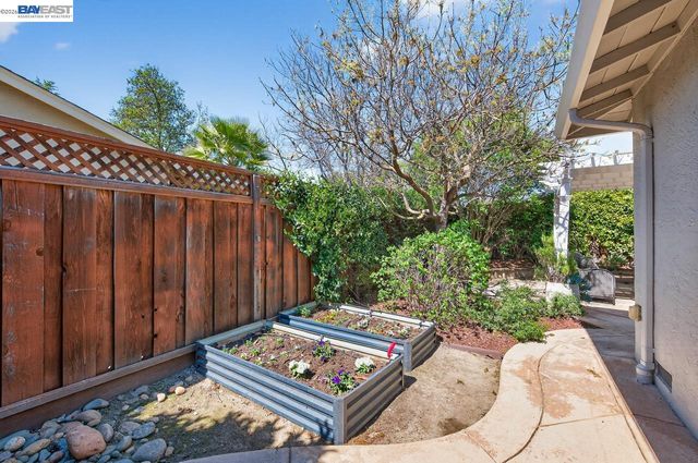 4127 Alvarado St, Pleasanton, CA 94566