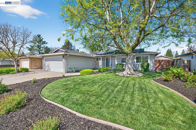 4127 Alvarado St, Pleasanton, CA 94566