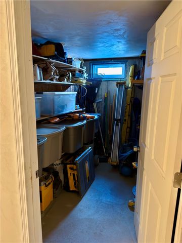 6 Wilson Street 1, Bristol, RI 02809