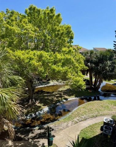 6312 NEWTOWN CIRCLE 12C2, Tampa, FL 33615