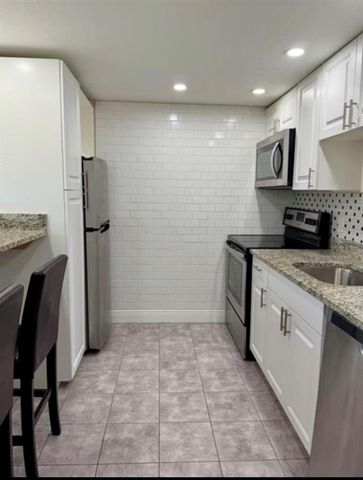 6312 NEWTOWN CIRCLE 12C2, Tampa, FL 33615