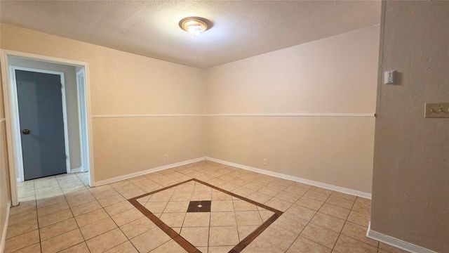 2105 Willow Street, Bay City, TX 77414