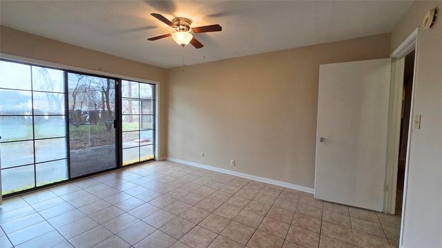 2105 Willow Street, Bay City, TX 77414