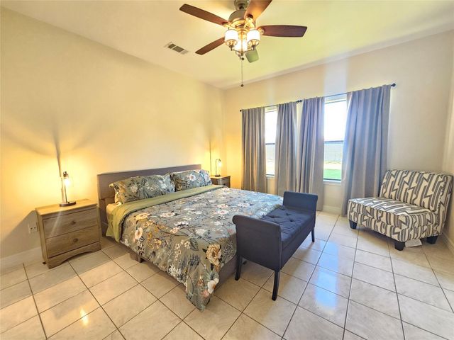 12334 Misty Laurel Drive, Houston, TX 77014
