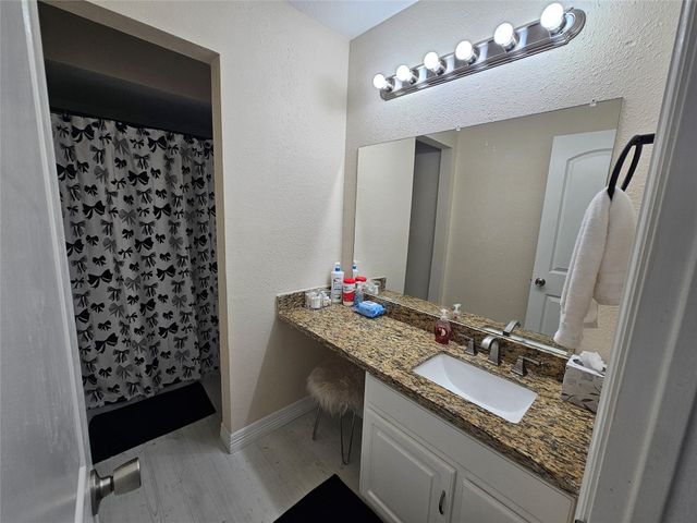 12334 Misty Laurel Drive, Houston, TX 77014
