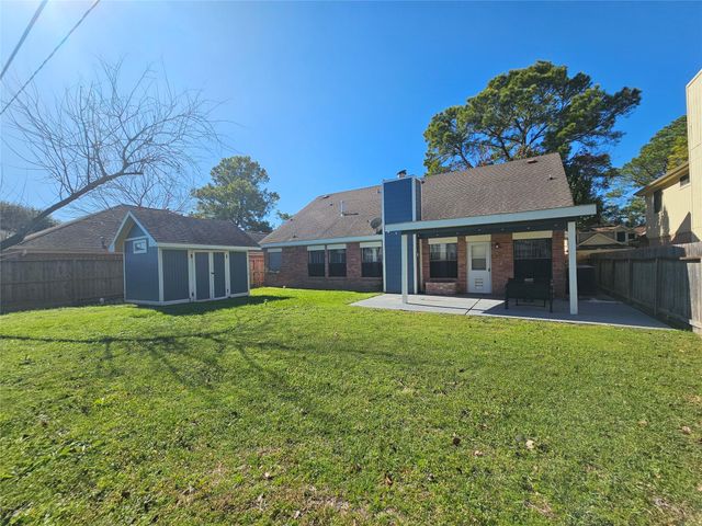 12334 Misty Laurel Drive, Houston, TX 77014
