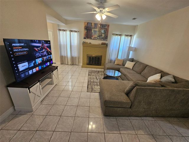 12334 Misty Laurel Drive, Houston, TX 77014