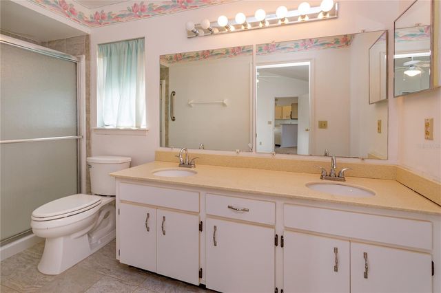 736 OLYMPIC CIRCLE B1, Ocoee, FL 34761