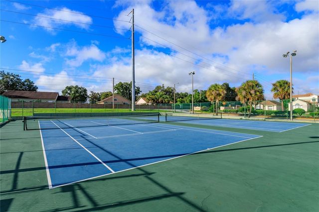 736 OLYMPIC CIRCLE B1, Ocoee, FL 34761