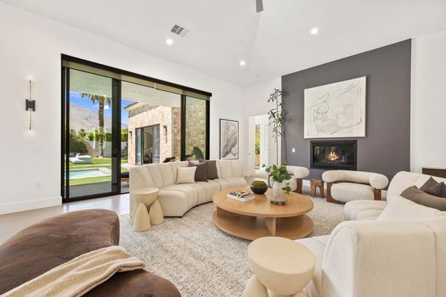 3085 Arroyo Seco, Palm Springs, CA 92264