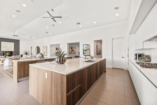 3085 Arroyo Seco, Palm Springs, CA 92264