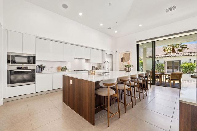 3085 Arroyo Seco, Palm Springs, CA 92264