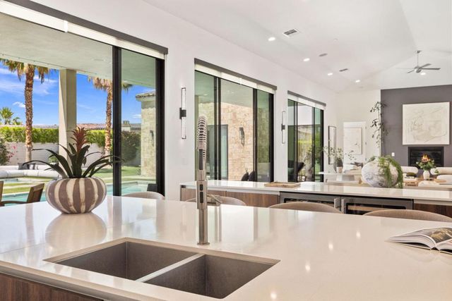 3085 Arroyo Seco, Palm Springs, CA 92264