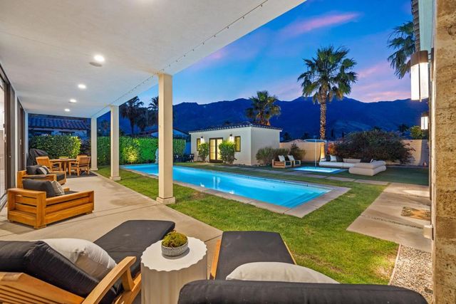 3085 Arroyo Seco, Palm Springs, CA 92264