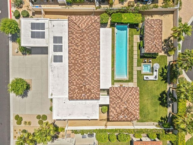 3085 Arroyo Seco, Palm Springs, CA 92264