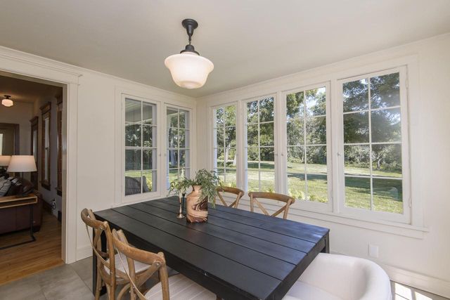 W247S8375 Stonehill DRIVE, Mukwonago, WI 53149