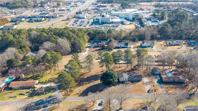 115 Windsor Drive, Calhoun, GA 30701
