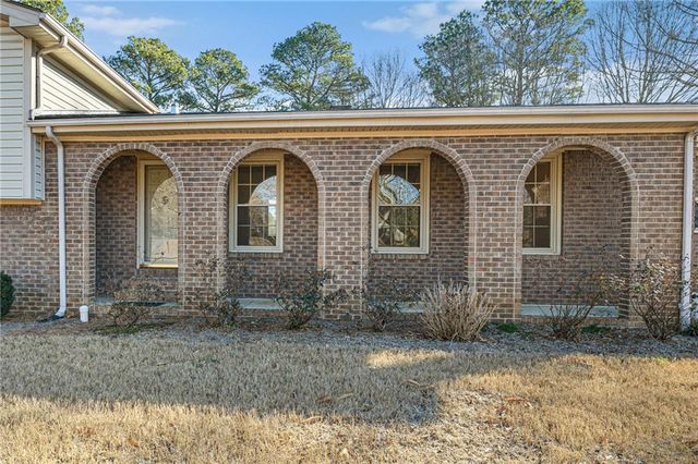 115 Windsor Drive, Calhoun, GA 30701