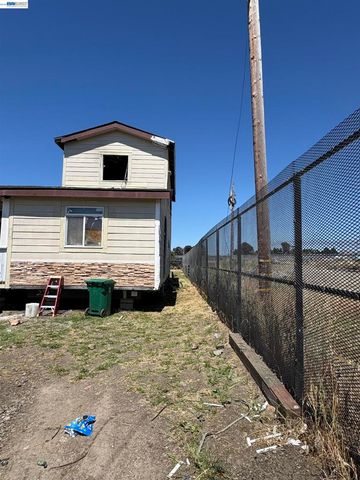 1300 Cherry Street., Richmond, CA 94801