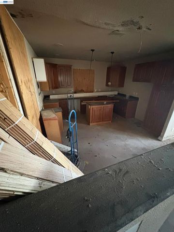 1300 Cherry Street., Richmond, CA 94801