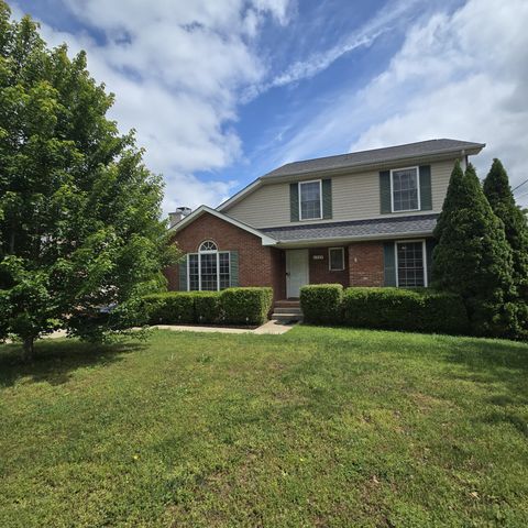 1327 Bluebonnet Dr, Clarksville, TN 37042