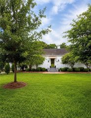 16 Japonica Avenue, Mobile, AL 36606