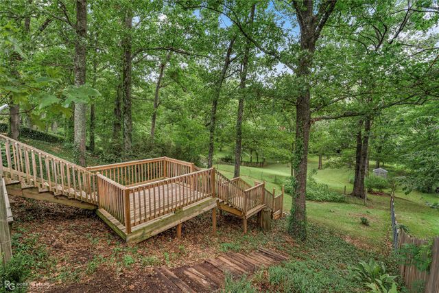 210 Country Club Drive, Benton, LA 71006