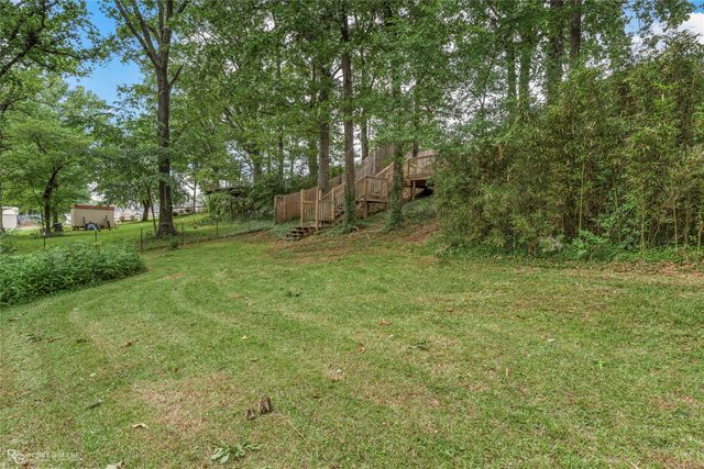 210 Country Club Drive, Benton, LA 71006