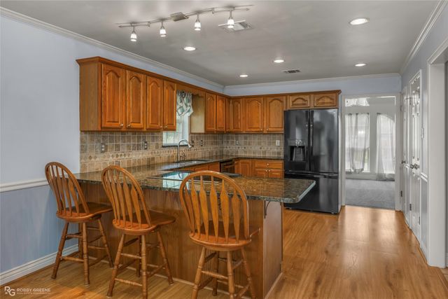 210 Country Club Drive, Benton, LA 71006