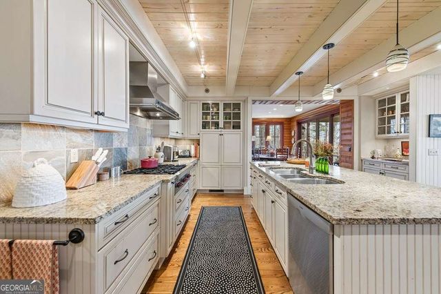 1115 Outlook Road, Murphy, NC 28906