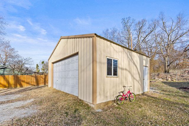 502 Woodland Drive, Spavinaw, OK 74366