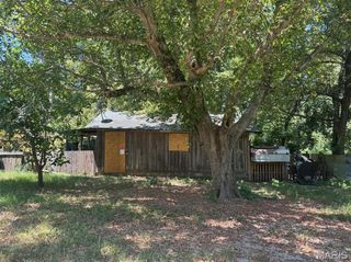 803 Henderson Avenue, Poplar Bluff, MO 63901