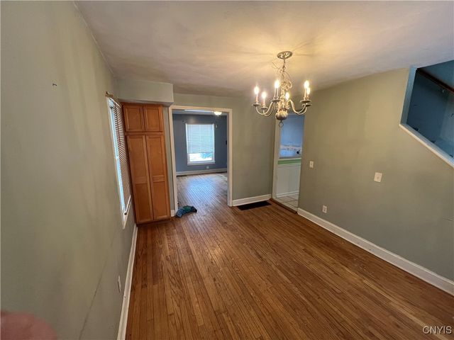 19 Silver Avenue, Auburn, NY 13021