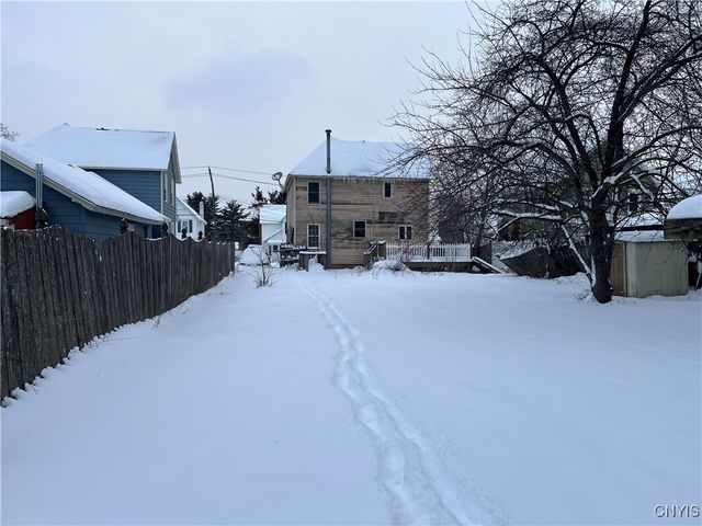 19 Silver Avenue, Auburn, NY 13021