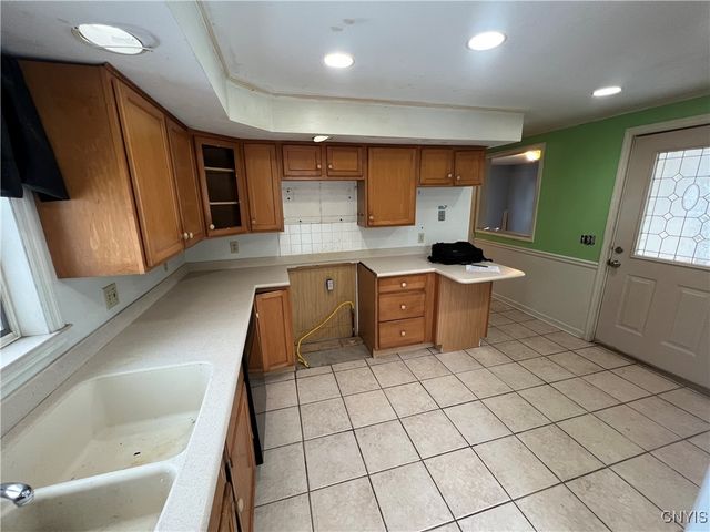 19 Silver Avenue, Auburn, NY 13021