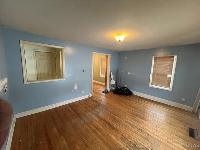 19 Silver Avenue, Auburn, NY 13021