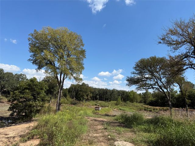 1917 Wildcat Circle, Gholson, TX 76705