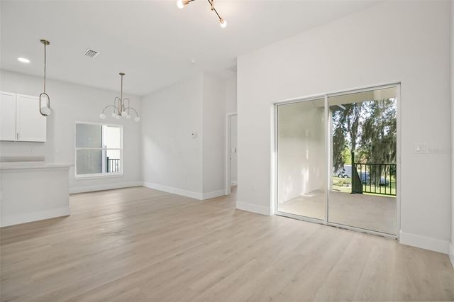 823 E MCDONALD AVENUE, Eustis, FL 32726