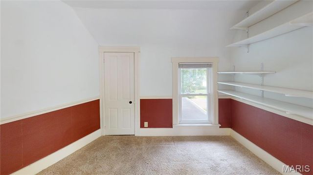 404 La Due Place, Greenville, IL 62246