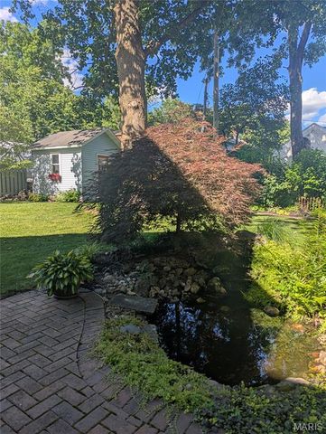 404 La Due Place, Greenville, IL 62246