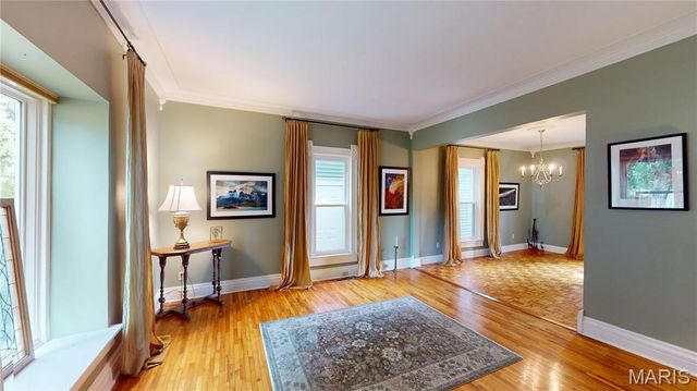 404 La Due Place, Greenville, IL 62246