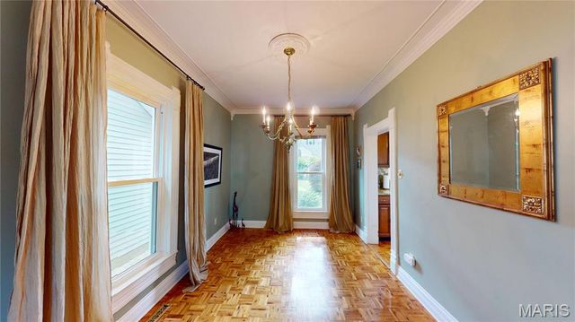 404 La Due Place, Greenville, IL 62246