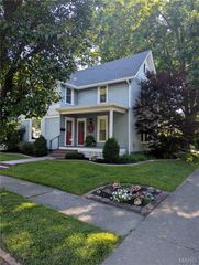 404 La Due Place, Greenville, IL 62246