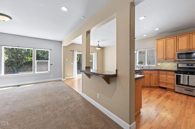 20308 Aberdeen Drive, Bend, OR 97702