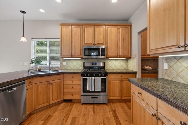 20308 Aberdeen Drive, Bend, OR 97702