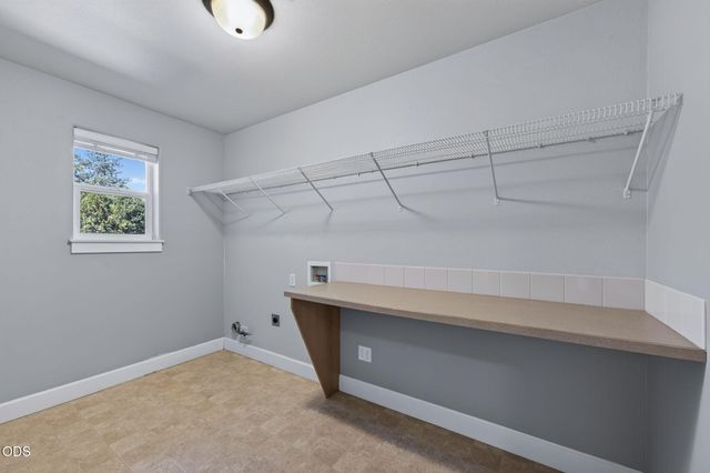 20308 Aberdeen Drive, Bend, OR 97702
