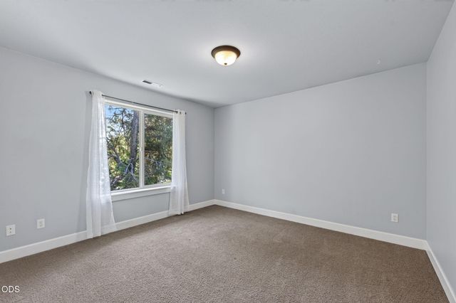20308 Aberdeen Drive, Bend, OR 97702