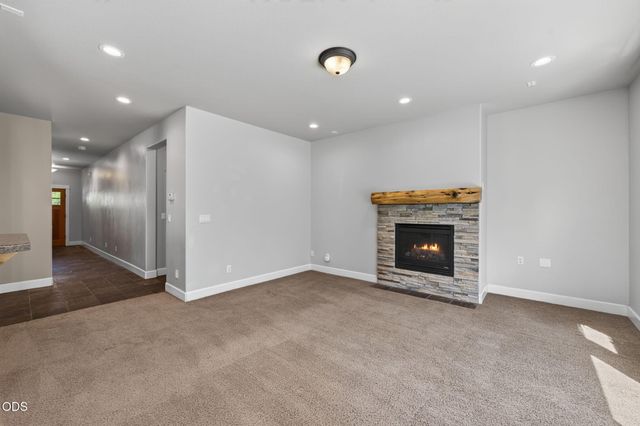 20308 Aberdeen Drive, Bend, OR 97702