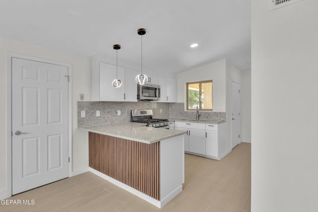 10400 LAMBDA Drive, El Paso, TX 79924